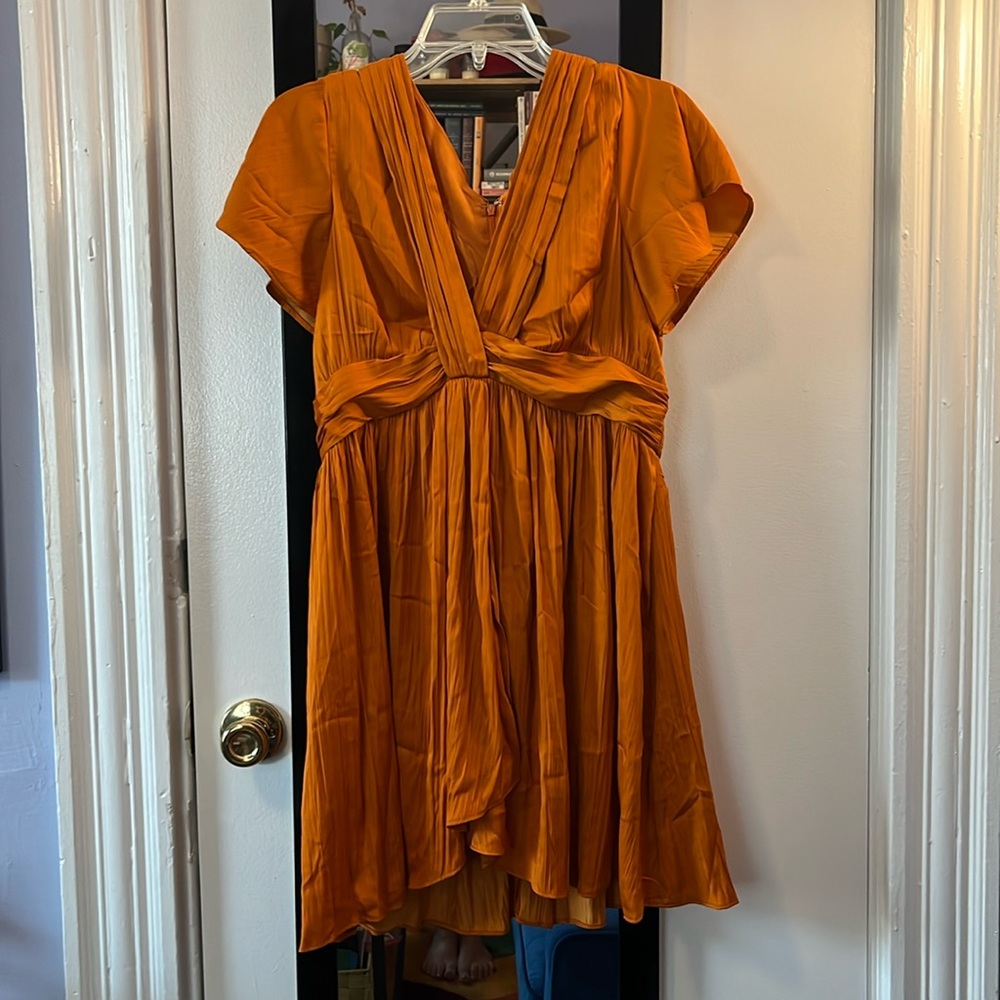 Deep v-neck vibrant mini dress